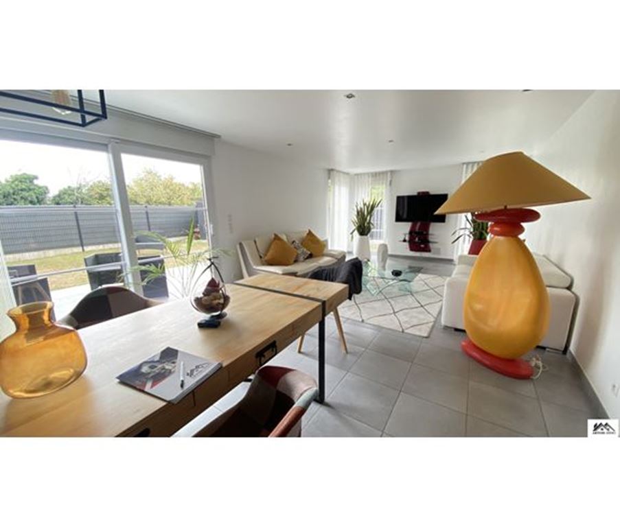 Maison de plain pied HULLUCH (62410) SARL LES HAUTS DE FRANCE immobilier